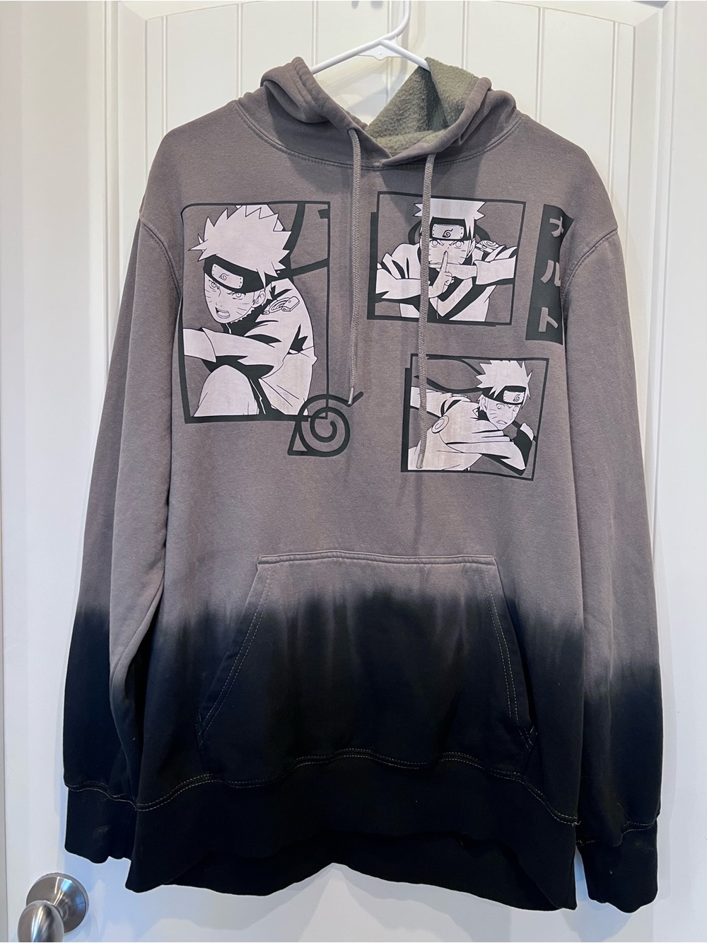 Vintage 2002 Naruto Shippuden
CollectionGraphic Hoodie
Sweatshirt Tie Dye Large